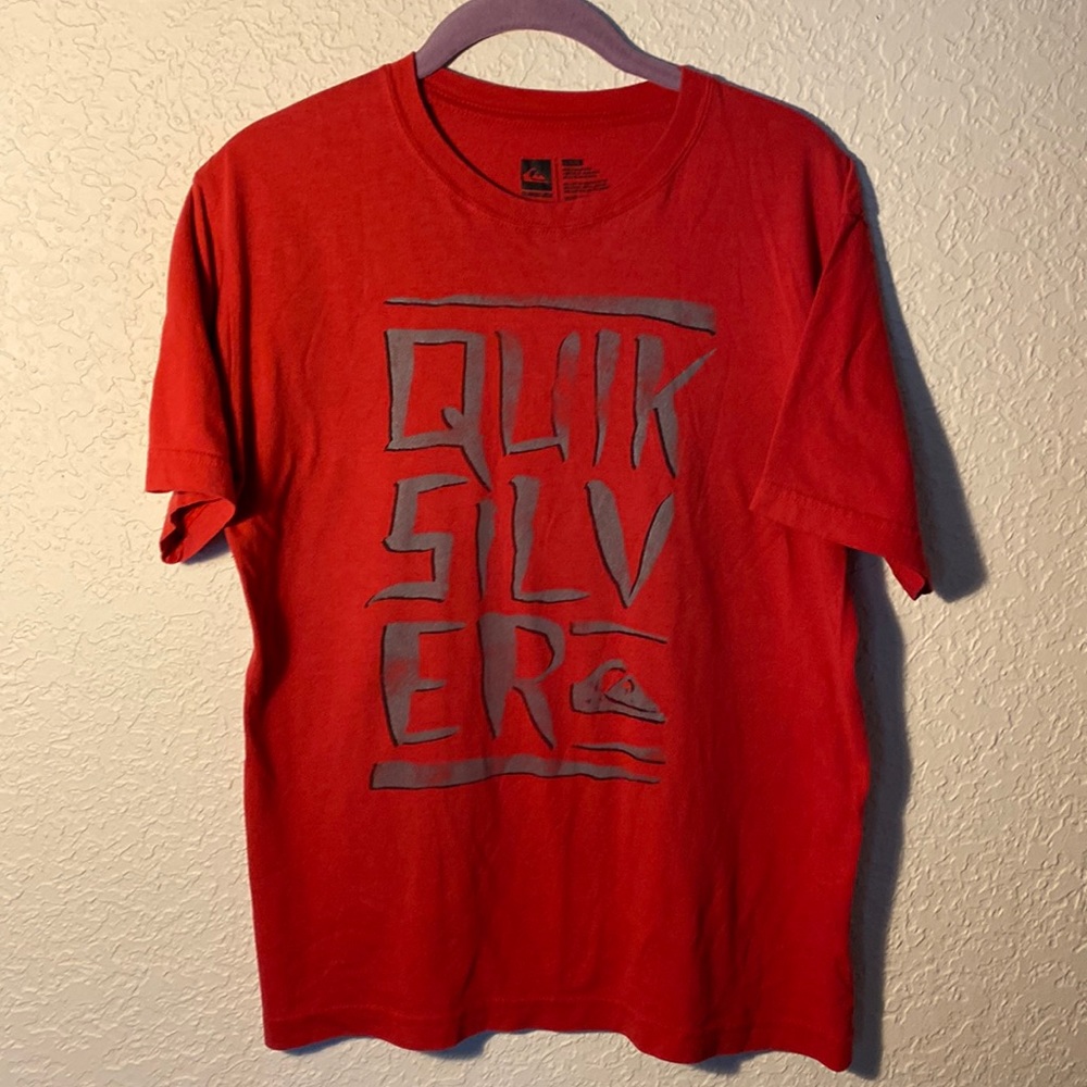 Quicksilver tshirt